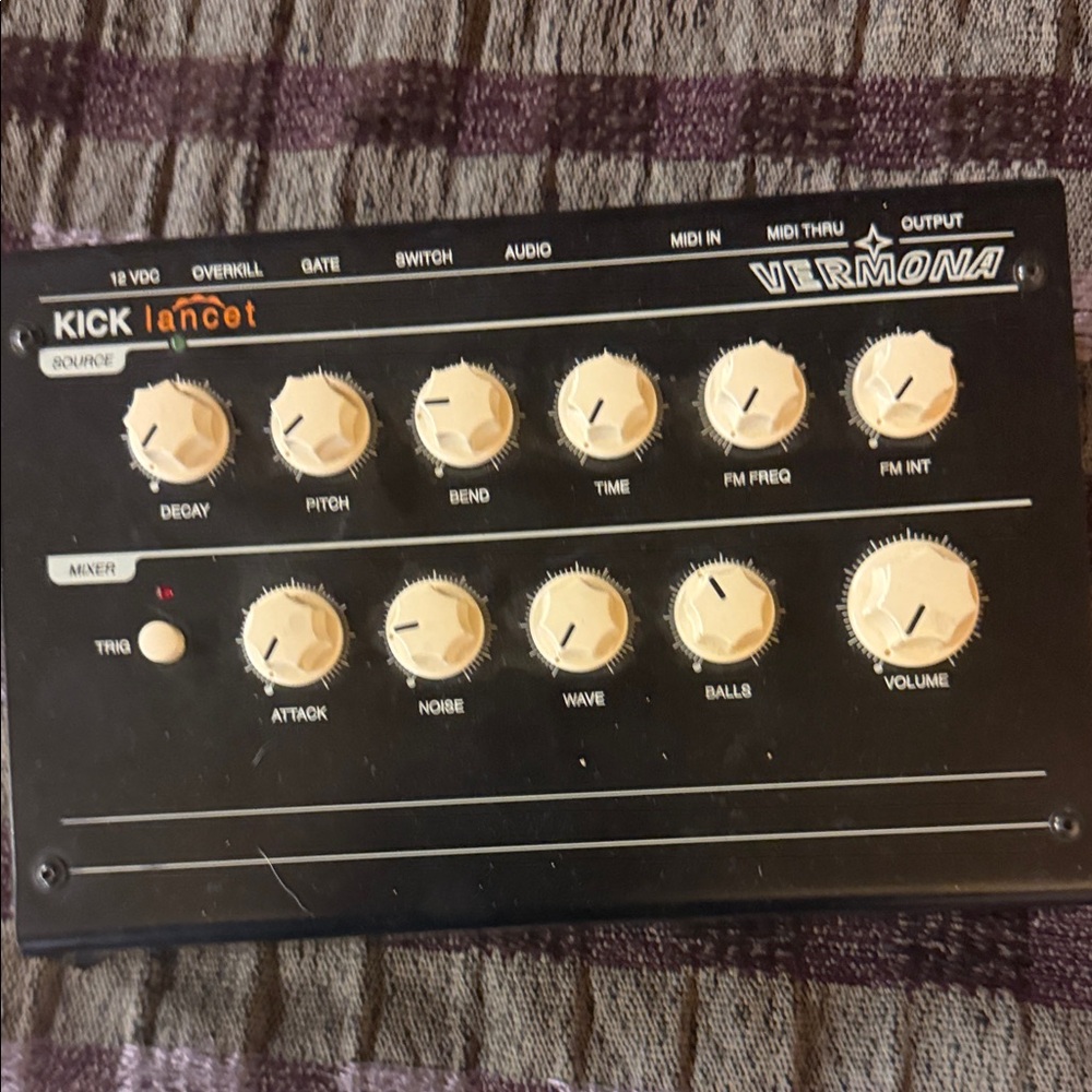 Kick Lancet Black Audio Processor